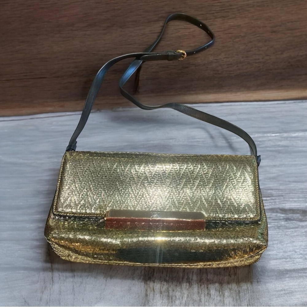 CHRISTIAN LOUBOUTIN Specchio Chevron Rougissime Gold Clutch - Worn Once!